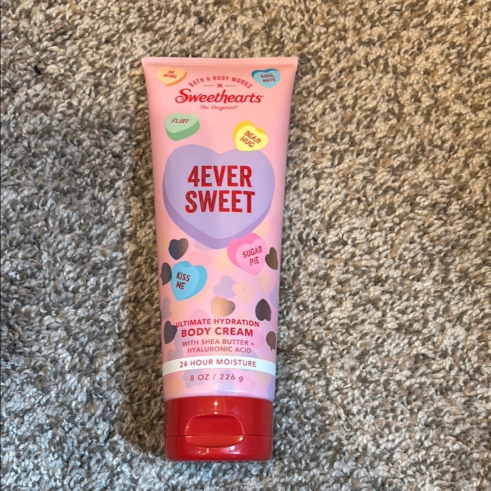 Bath & Body Works Pink Red Moisturizer